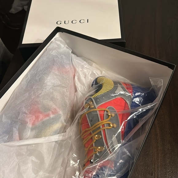 Authentic Men’s Gucci Sneakers - Picture 5 of 5